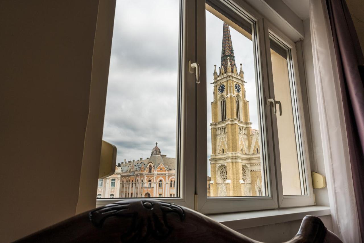 Apartment Panorama Central Novi Sad Buitenkant foto