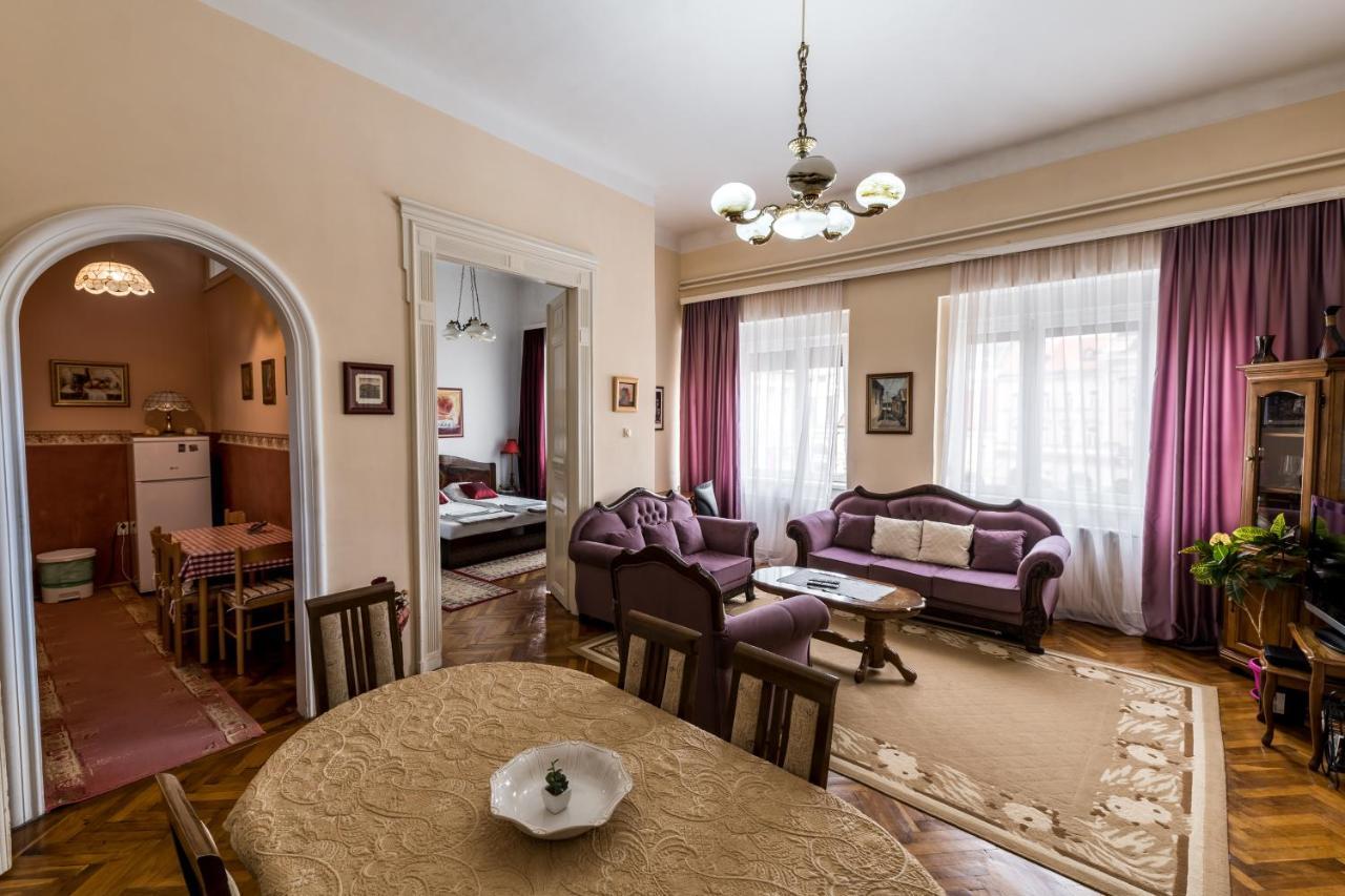 Apartment Panorama Central Novi Sad Buitenkant foto